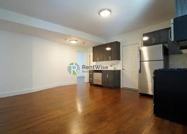 Property at 25 Marney St Unit 3, Cambridge, MA, 02141, 4 beds, 1 bath, [object Object]