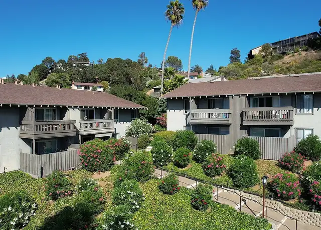 Photo of 50 Chelsea Hills Dr, Benicia, CA 94510