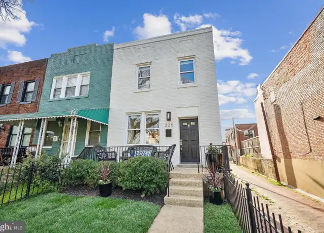 Property at 325 17th St SE, Washington, DC, 20003, 2 beds, 1 bath, [object Object]