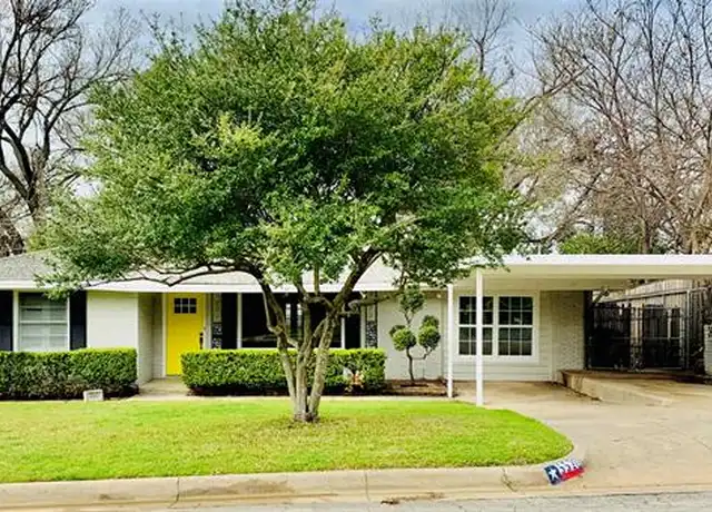 Property at 5520 Red Cardinal Ln, Fort Worth, TX, 76114, 3 beds, 2 baths, [object Object]