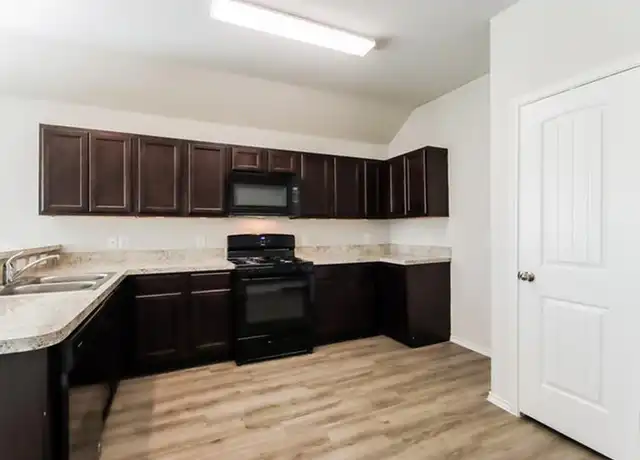 Property at 25397 Claremont Hills Ln, Porter, TX, 77365, 3 beds, 2 baths, [object Object]