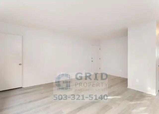 Property at 2121 SE 50th Ave Unit 03, Portland, OR, 97215, 2 beds, 1 bath, [object Object]