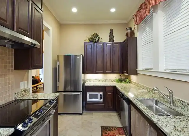 Property at Four Seasons at Clear Creek - 1500 Four Seasons Ln, Fort Worth, TX, 76140, 2-3 beds, 2 baths, [object Object]