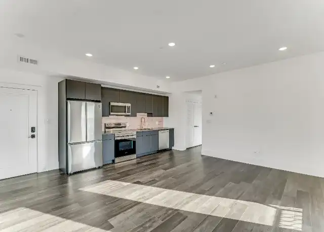 Property at 1113 S Broad St Unit 351B, Philadelphia, PA, 19147, 1 bed, 1 bath, [object Object]