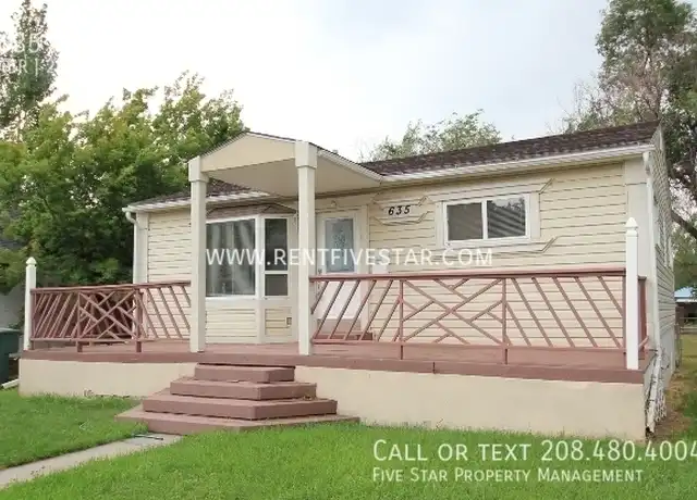 Property at 635 N 13th Ave, Pocatello, ID, 83201, 4 beds, 2 baths, [object Object]