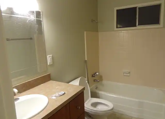 Property at 944 W Parkway Blvd, Tempe, AZ, 85281, 3 beds, 2 baths, [object Object]