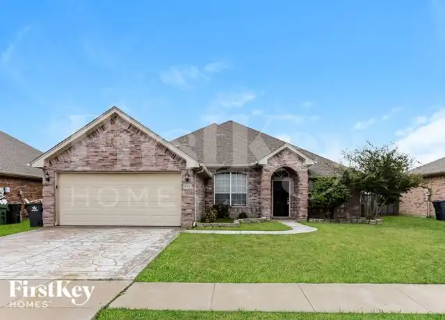 Property at 312 Camp Creek Dr, Arlington, TX, 76002, 4 beds, 2 baths, [object Object]