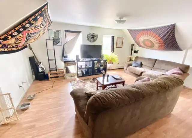 Property at 48 Intervale Ave Unit B, Burlington, VT, 05401, 3 beds, 1 bath, [object Object]