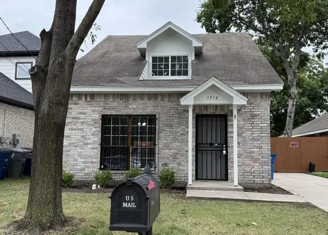 Property at 1714 Dennison St, Dallas, TX, 75212, 3 beds, 2 baths, [object Object]