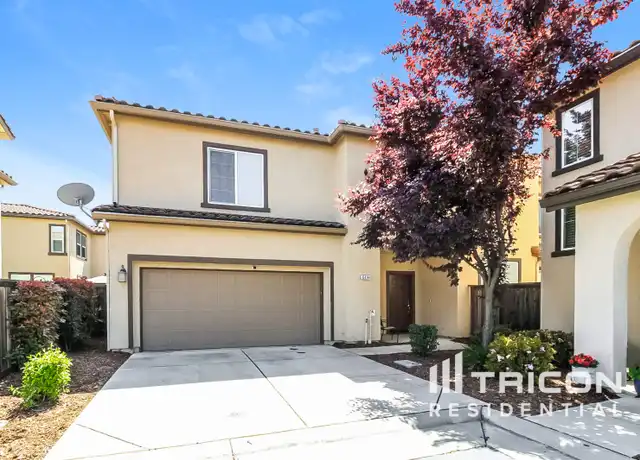 Property at 6494 Brando Loop, Fair Oaks, CA, 95628, 2 beds, 2.5 baths, [object Object]