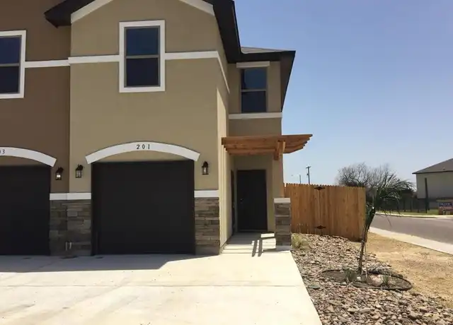 Property at 201 Welland Dr Unit 2, Laredo, TX, 78045, 3 beds, 2.5 baths, [object Object]