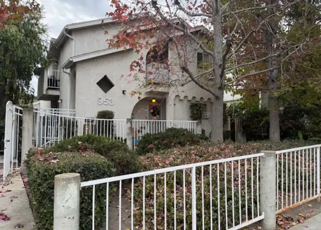 Property at 953 W 1st St Unit 3, San Pedro, CA, 90731, 3 beds, 2 baths, [object Object]