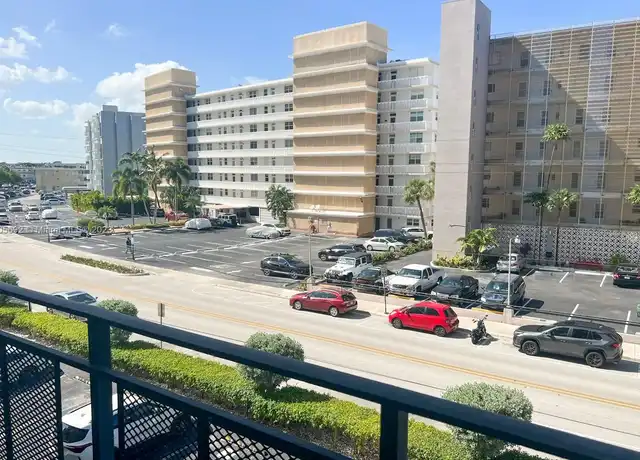 Property at 401 Golden Isles Dr, Hallandale Beach, FL, 33009, 2 beds, 2 baths, [object Object]