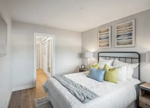 Property at 1090 Main St, Redwood City, CA, 94063, 1 bed, 1 bath, [object Object]