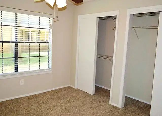 Property at 7415 Tallow Wind Trl, Fort Worth, TX, 76133, 1 bed, 1 bath, [object Object]