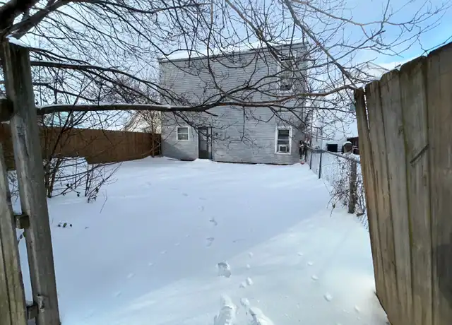 Property at 1522 Cedar St, Louisville, KY, 40203, 4 beds, 1 bath, [object Object]