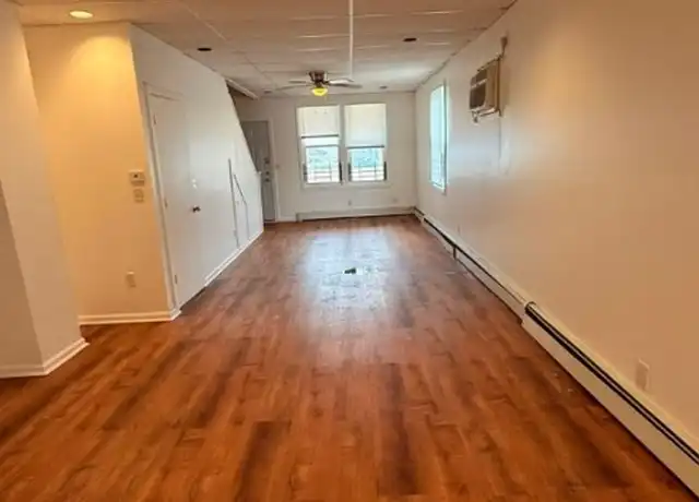 Property at 26 1/2 S Georgia Ave, Atlantic City, NJ, 08401, 3 beds, 1 bath, [object Object]