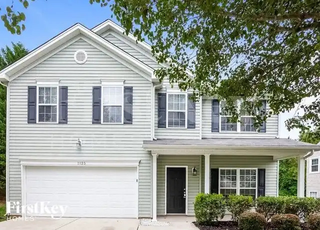Property at 1125 Chalk Hill Ln, Charlotte, NC, 28214, 3 beds, 2 baths, [object Object]