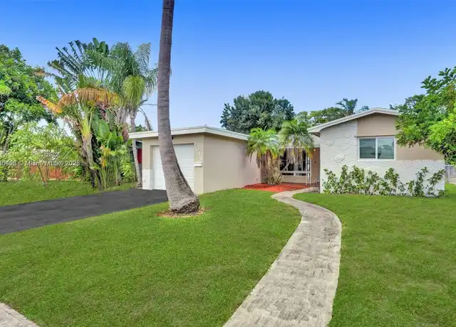 Property at 2011 N 49th Ave, Hollywood, FL, 33021, 3 beds, 2 baths, [object Object]