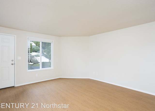 Photo of 5125 SW 62nd Ave, Portland, OR 97221