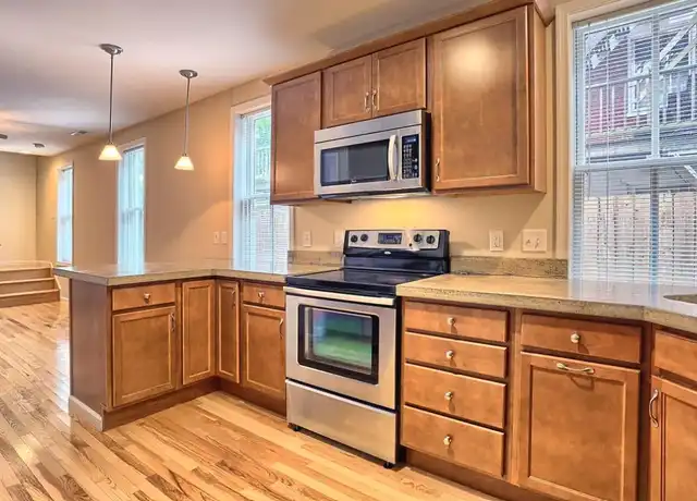 Property at 153 W Louther St Apt 3, Carlisle, PA, 17013, 2 beds, 1 bath, [object Object]