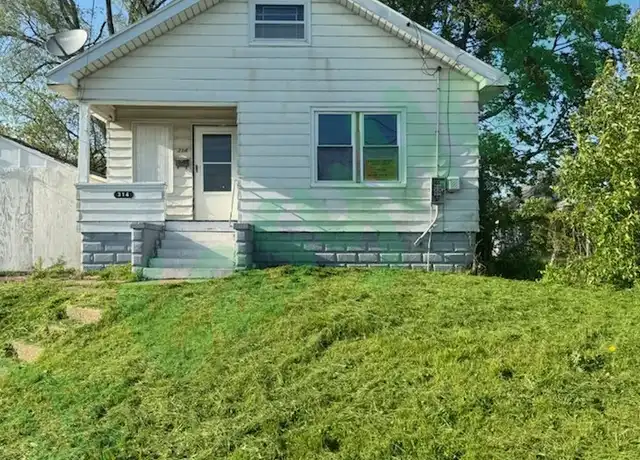 Property at 314 Leland St, Peoria, IL, 61602, 2 beds, 1 bath, [object Object]