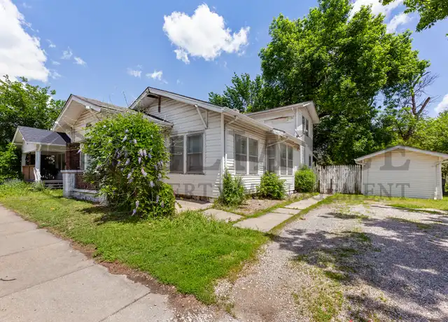 Property at 322 N Meridian Ave, Wichita, KS, 67203, 3 beds, 1 bath, [object Object]