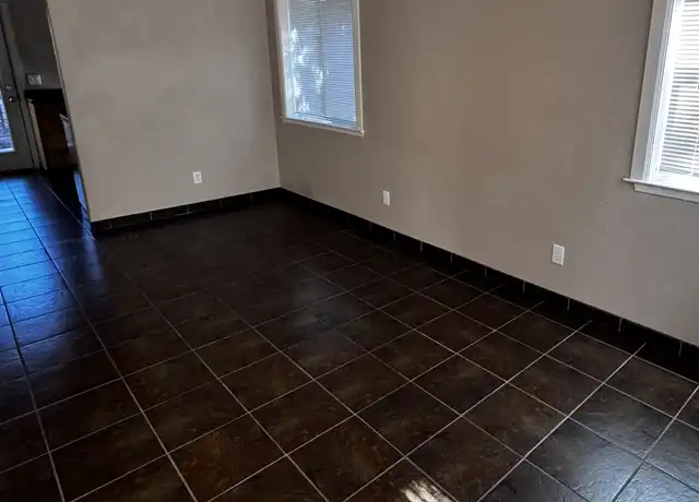 Property at 207 Loveta Ln, Mt Shasta, CA, 96067, 2 beds, 2 baths, [object Object]