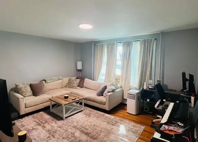 Property at 275 S Allen St Unit 1, Albany, NY, 12208, 1 bed, 1 bath, [object Object]