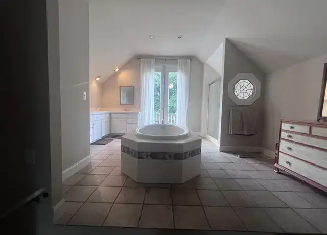 Property at 1410 N Edgewater Dr, Charleston, SC, 29407, 4 beds, 4 baths, [object Object]