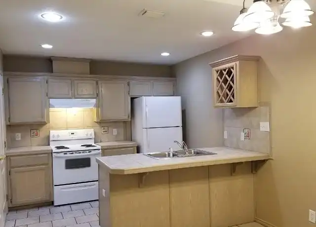 Property at 1505 Prosperity Dr Unit 1, Edinburg, TX, 78541, 2 beds, 2 baths, [object Object]