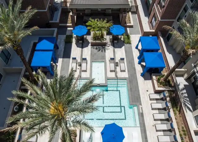 Property at 708 Saulnier St Unit B-5, Houston, TX, 77019, 2 beds, 2 baths, [object Object]