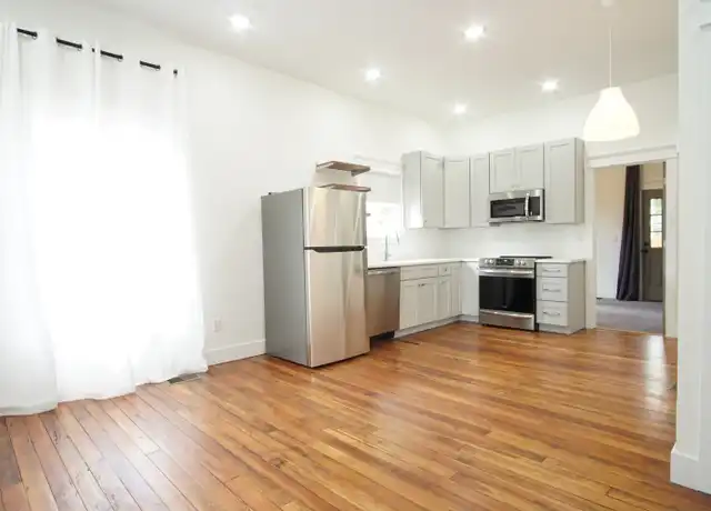 Property at 1416 N Market St, Jacksonville, FL, 32206, 2 beds, 1 bath, [object Object]