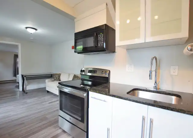 Property at 521 E State St Apt 3, Ithaca, NY, 14850, 1 bed, 1 bath, [object Object]