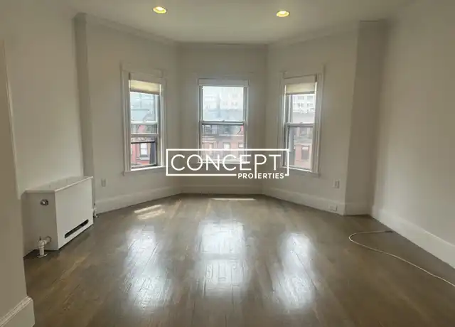 Property at 225 Newbury St Unit 4, Boston, MA, 02116, 1 bed, 1 bath, [object Object]