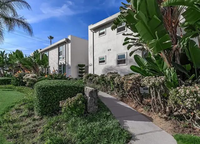 Photo of 341 Calle Miramar, Redondo Beach, CA 90277