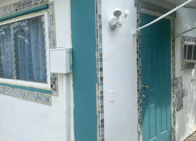 Property at 802 Lytle St, West Palm Beach, FL, 33405, 1 bed, 1 bath, [object Object]