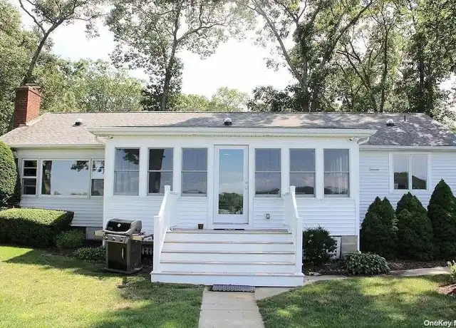 Property at 1100 Pine Ave, Southold, NY, 11971, 3 beds, 2 baths, [object Object]