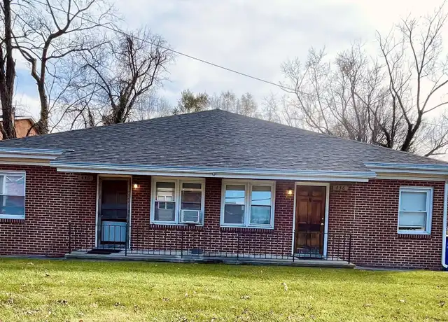 Property at 440 Roanoke St E Unit 440, Blacksburg, VA, 24060, 2 beds, 1 bath, [object Object]