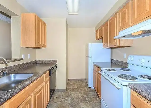 Property at Garden Pointe - 130 SW 112th St, Seattle, WA, 98146, 1-2 bed, 1-2 bath, [object Object]