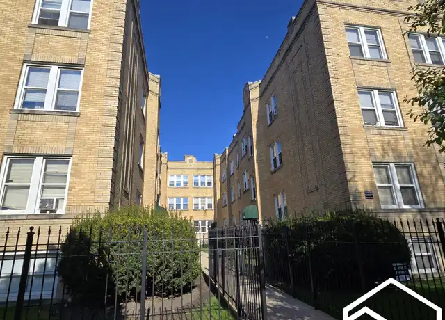 Property at 4047 N Mozart St Unit 2W, Chicago, IL, 60618, 2 beds, 1 bath, [object Object]