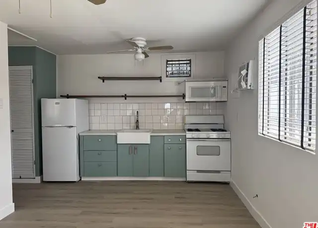Property at 230 N Bonnie Brae St, Los Angeles, CA, 90026, 1 bed, 1 bath, [object Object]