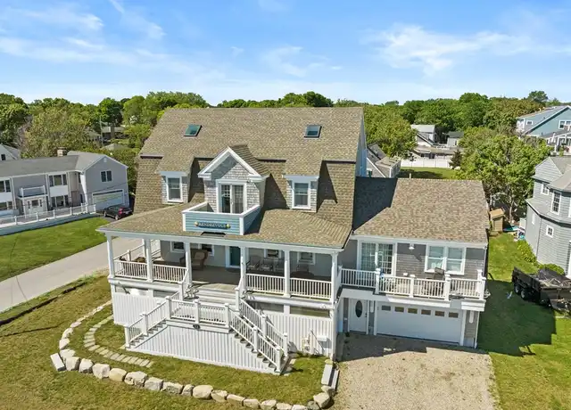 Property at 33 Oceanside Dr, Scituate, MA, 02066, 7 beds, 5 baths, [object Object]