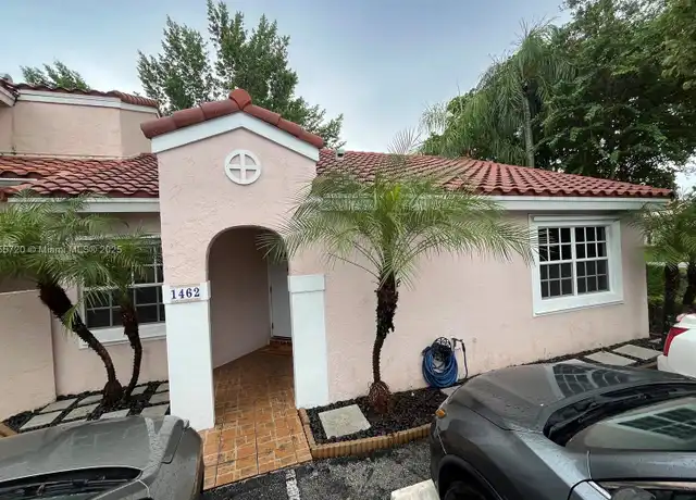 Property at 1462 Springside Dr, Weston, FL, 33326, 2 beds, 2 baths, [object Object]