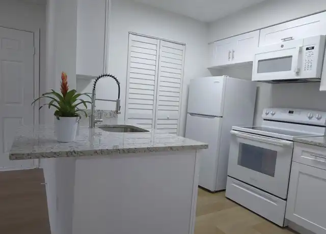 Property at 1063 S Hiawassee Rd Unit 11614, Orlando, FL, 32835, 1 bed, 1 bath, [object Object]