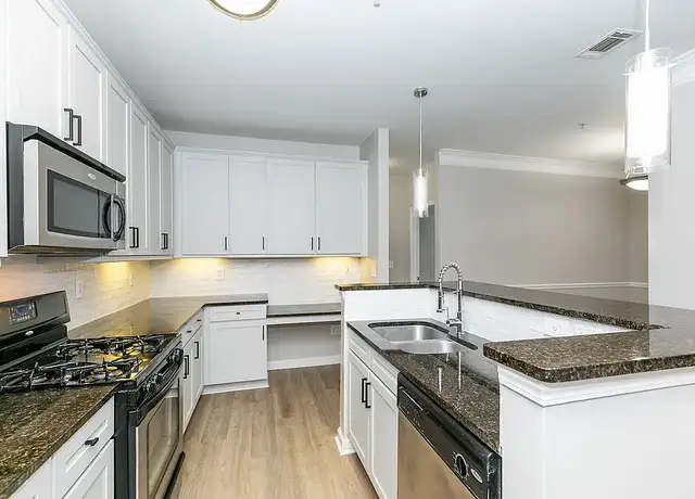 Photo of 6215 Johns Creek Cmns, Johns Creek, GA 30097