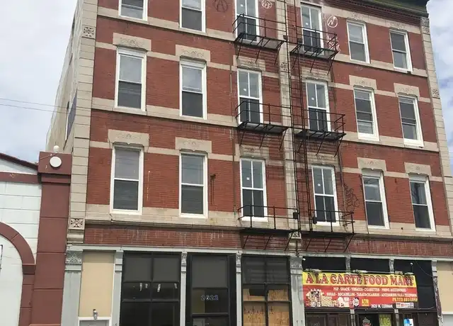 Property at 2620 W Cermak Rd Unit 4F, Chicago, IL, 60608, 3 beds, 2 baths, [object Object]