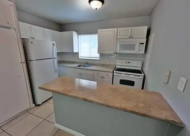 Property at 3741 SW 1st St, Fort Lauderdale, FL, 33312, 2 beds, 1 bath, [object Object]
