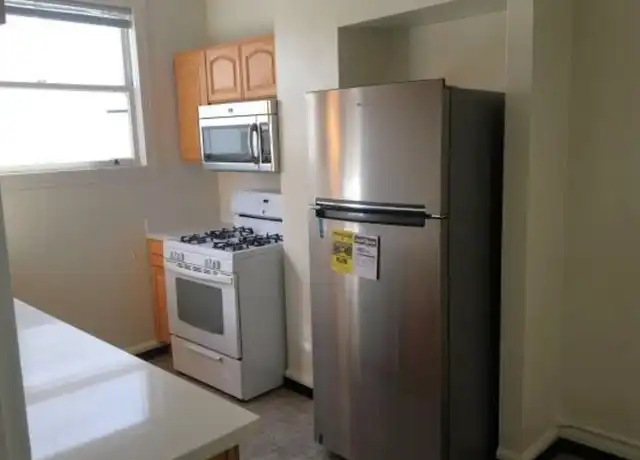 Property at 2320 Haste St Unit 07, Berkeley, CA, 94704, 2 beds, 1 bath, [object Object]