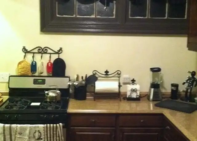 Property at 1407 S 3rd St Apt 1, Louisville, KY, 40208, 2 beds, 1 bath, [object Object]